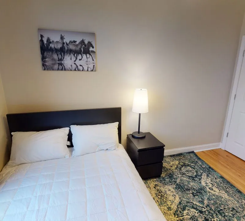 Private room in Allston