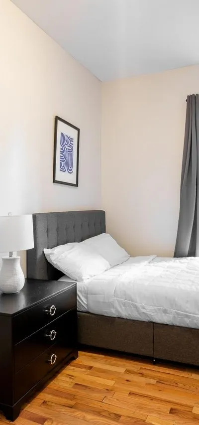 Private room in New York