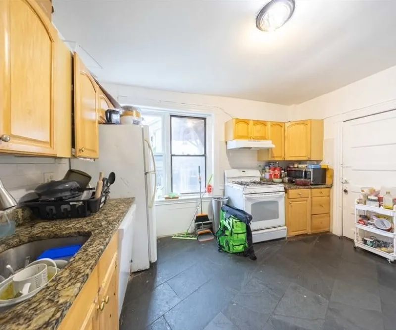 Cozy room near Harvard Business School, BU, BC, Northeastern