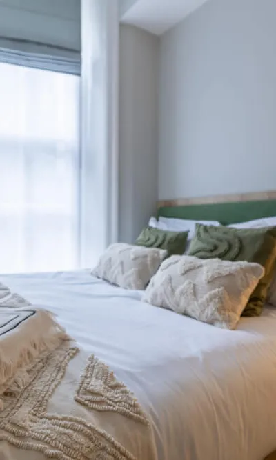 Chelsea studio sublet from 18 Oct - 9 Dec, option to extend through landlord