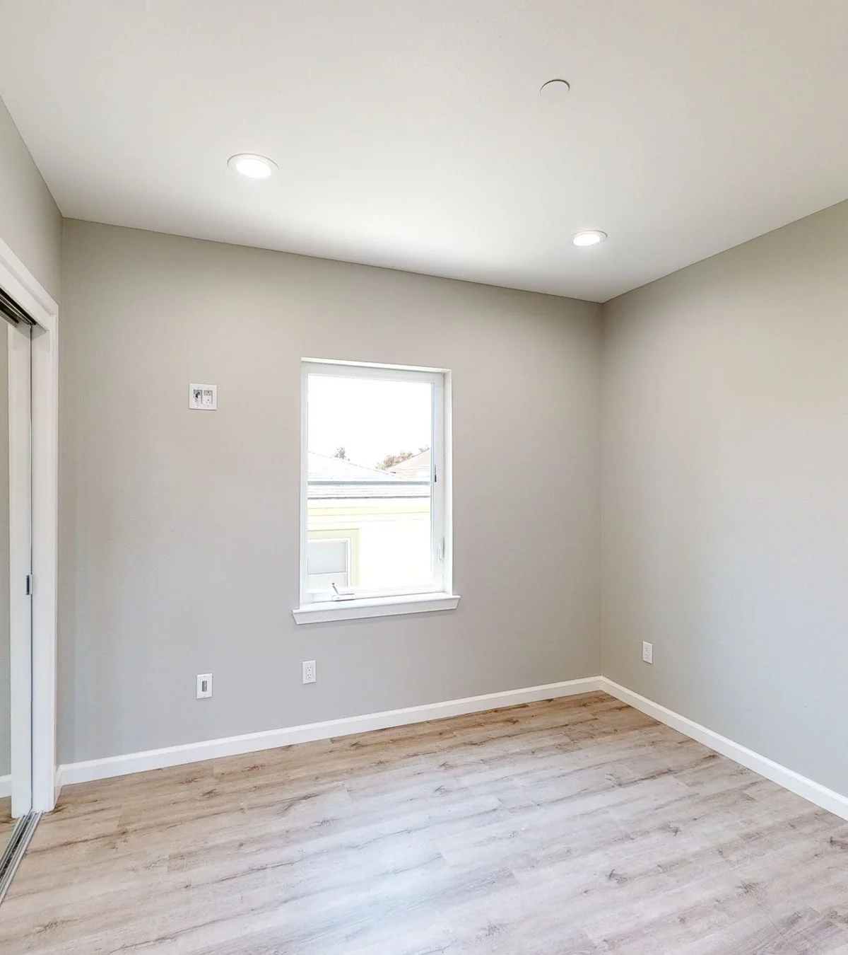 Exciting news — your ideal room in North Oakland is officially available! - Bedroom 4