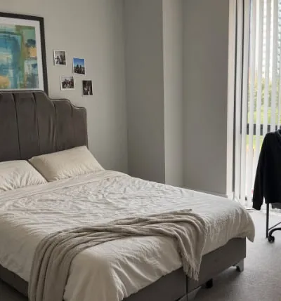 Canary Wharf Area Primary Bedroom | Short-Term Stay | Bills Included