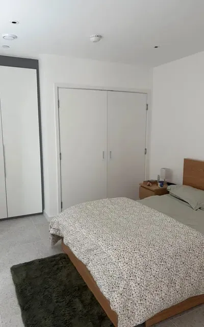 Modern one bed studio in East London