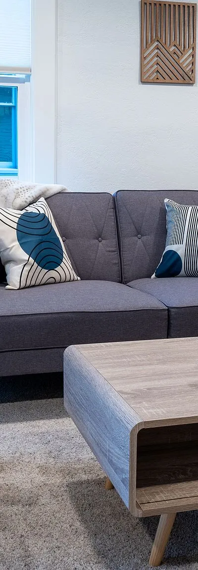 Madrona Furnished 2BR • Parking • Perfect for Work Stays