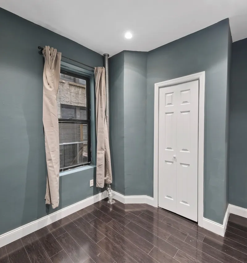 Private room in New York