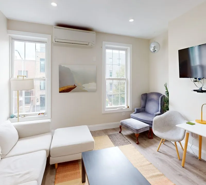 Private room in Greenpoint