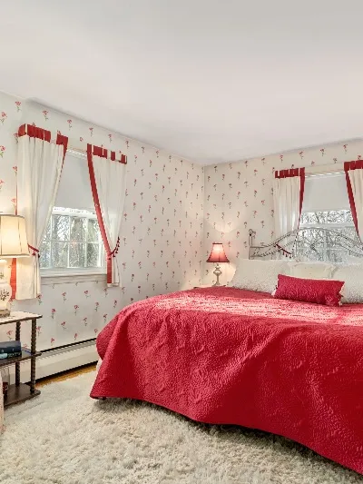 Cozy home near Boston! - Bedroom 1