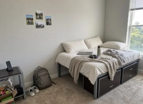 Campus Circle Furnished Private Rooms Near UIUC Engineering Quad