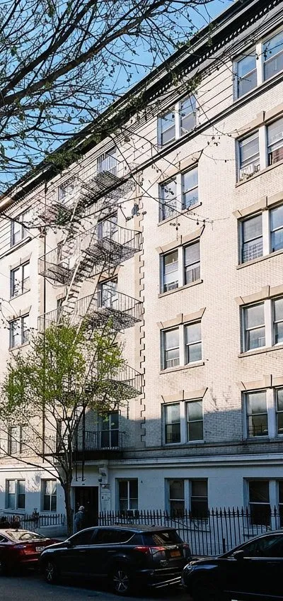 Furnished private room in Central Harlem apartment