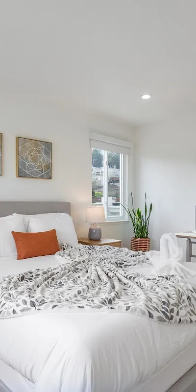 SF | SAFE Location| Quiet & Modern Rm | Easy Parking