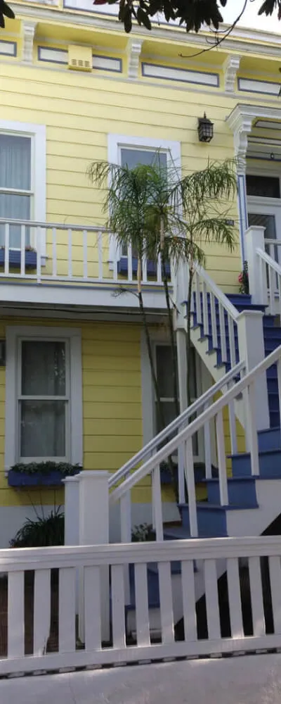 Sunny 2BR Victorian Flat in Bernal Heights on Precita Park