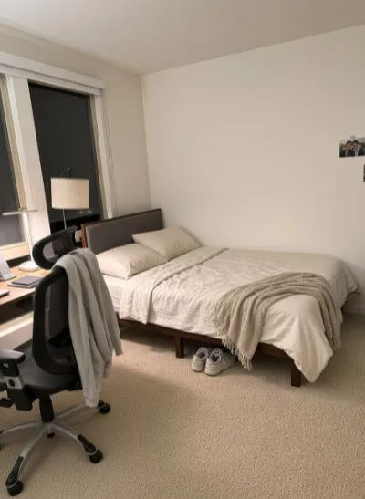 Redwood Place | Private Bedroom in Spacious 2B2B Apartment | Female Preferred