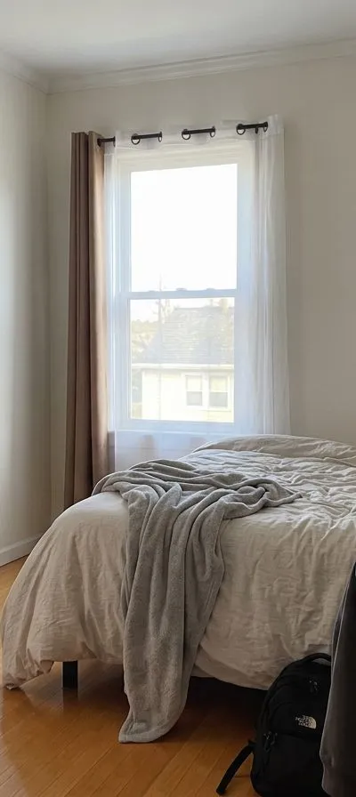 Private room in Woodside!
