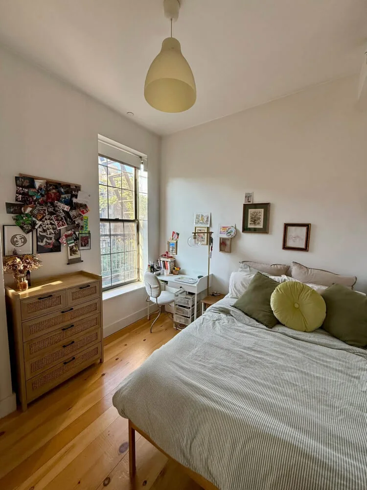 Bright Private Room in Heart of Williamsburg