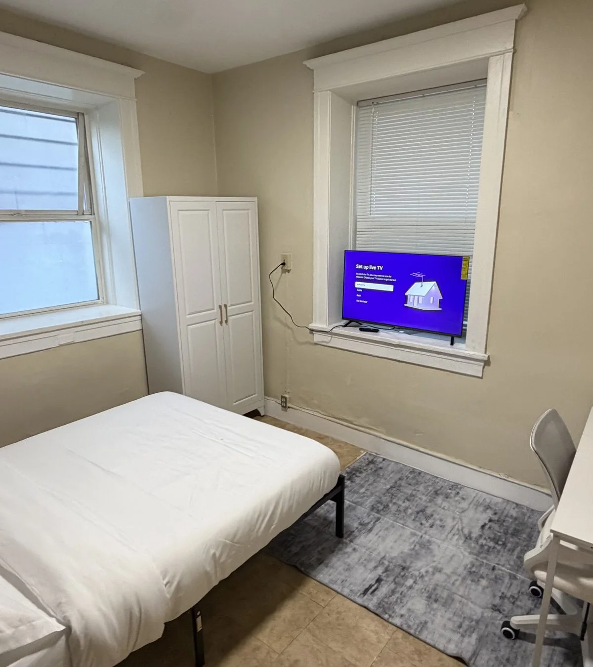 Affordable Private Room for Rent in Downtown Seattle – Convenient Location Near Everything