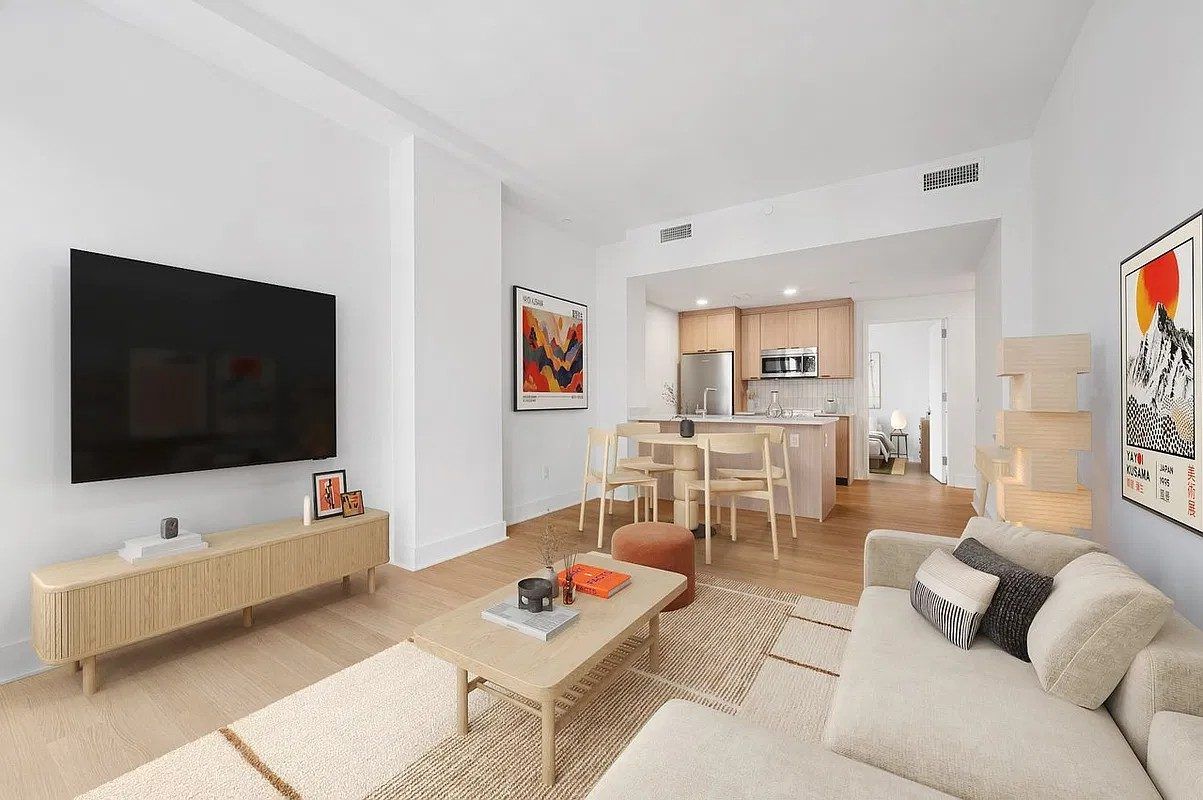 Sunny Corner 2BR/2BA with Rooftop Pool – Largest 2BR in a New Gowanus Doorman Building