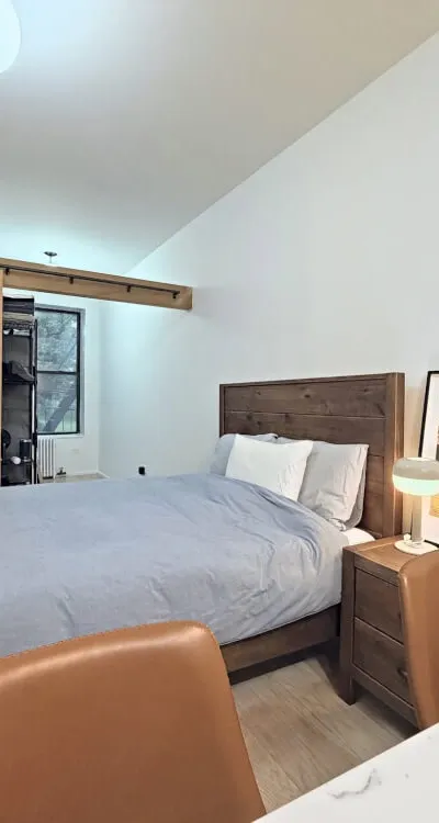 Quiet, Bright Studio in Upper West Side, near Columbia | In-Unit Washer/Dryer
