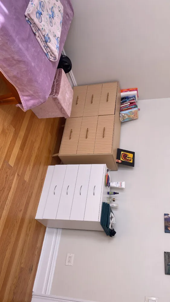 Spacious, sun filled room in Lower Washington Heights!