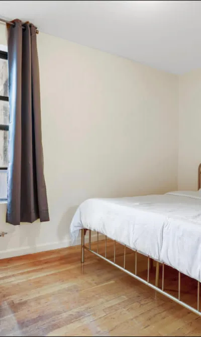 Cozy Standard Room | Manhattan