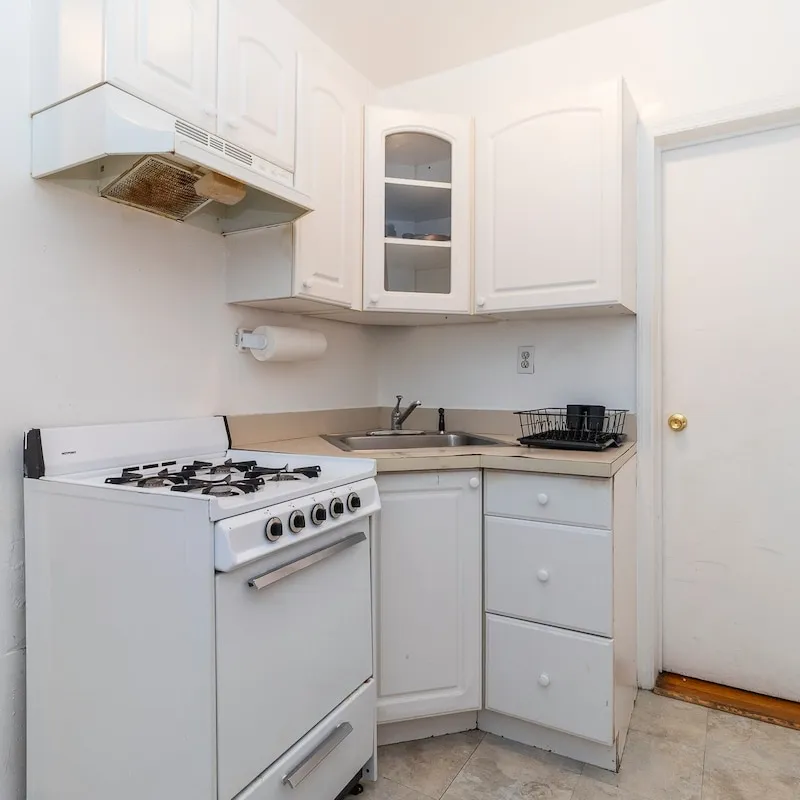 Cozy 2BR apartment in the UES (30 DAYS MIN) - Bedroom 2