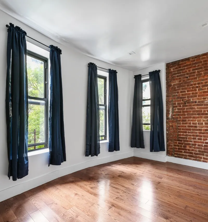 Private room in New York