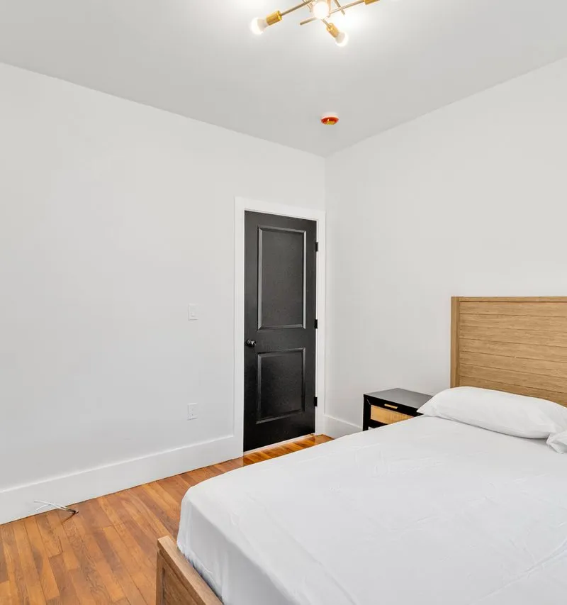 Private room in Roxbury