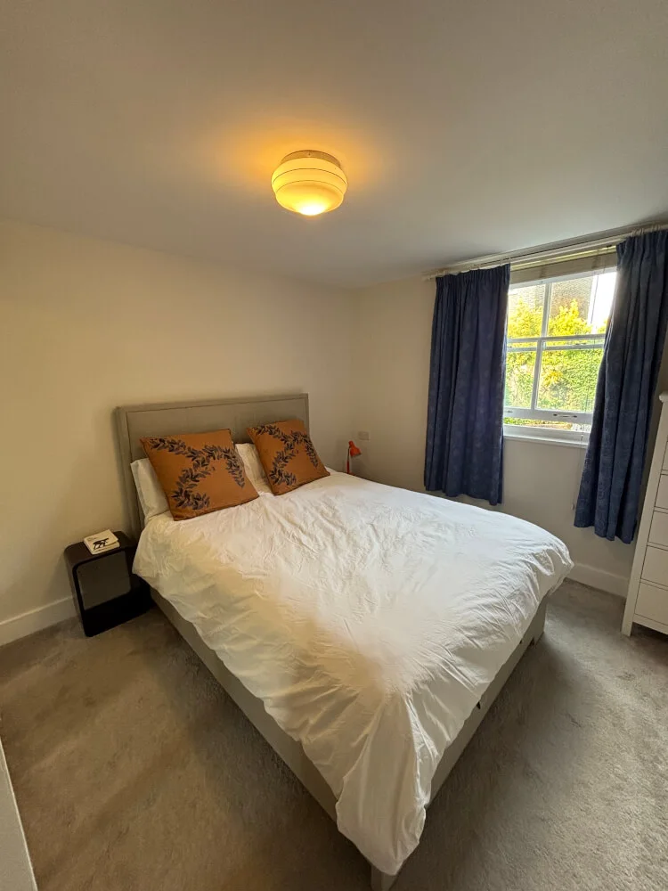 Tufnell Park, two bedroom flat with garden (London)