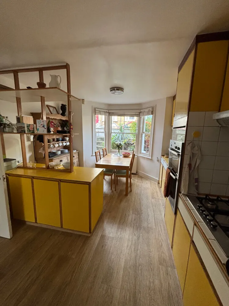 Tufnell Park, two bedroom flat with garden (London)