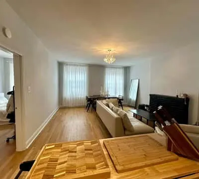 Spacious and sun-filled 1b1b in Flatiron