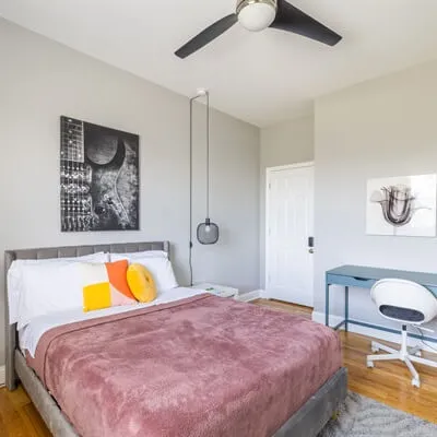 Red Robin - Kenwood (an urban oasis) - Bedroom 3