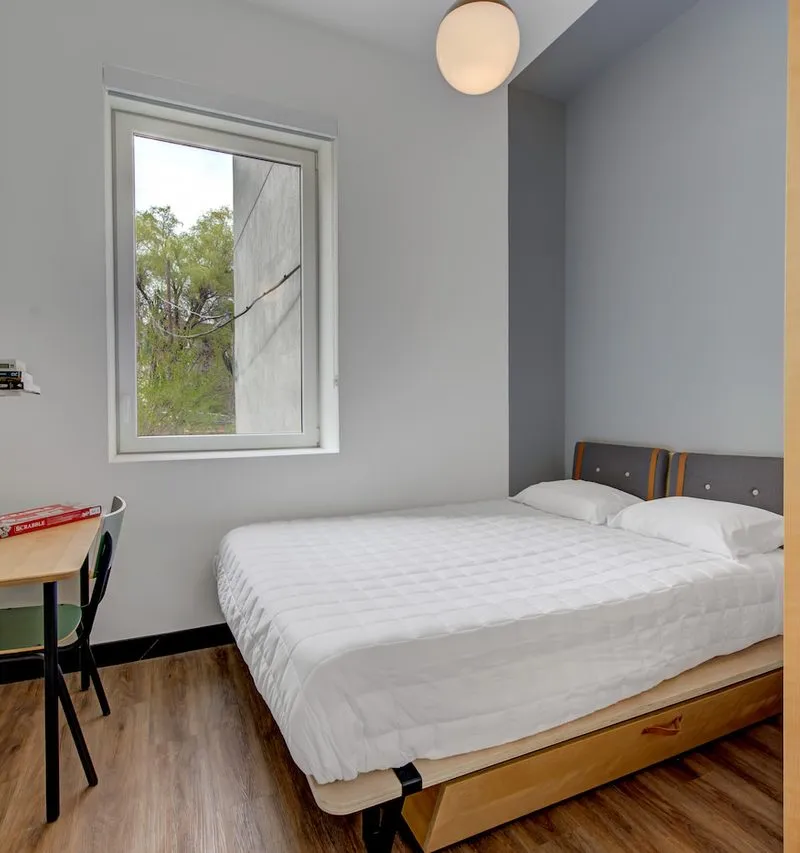 1 bedroom apartment in Williamsburg