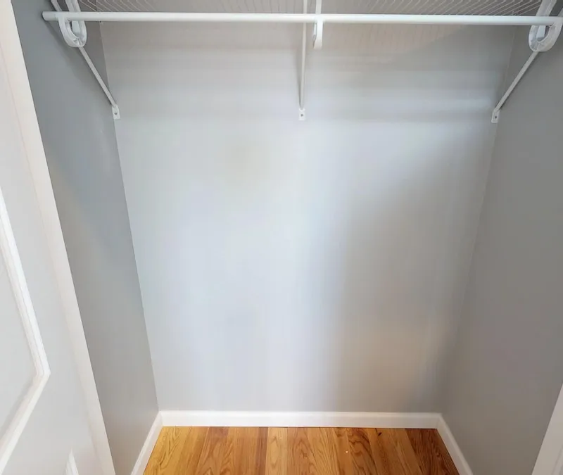 Spacious & Comfortable Room For Long-term Stay**