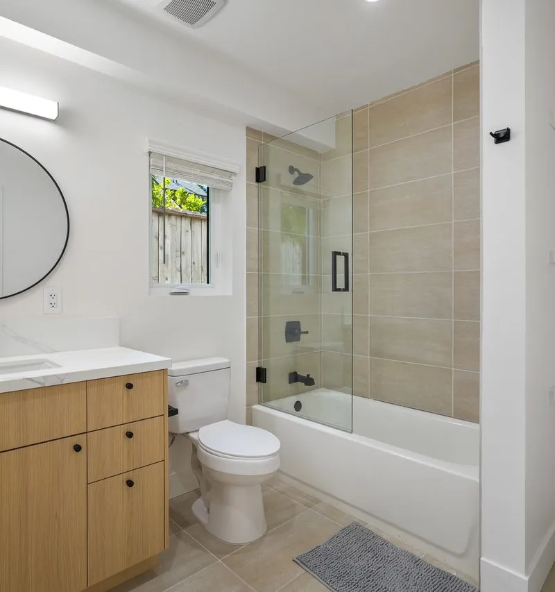 1 bedroom apartment in Central LA