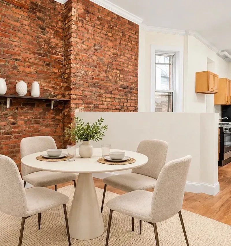 Room in Two Bridges Apartment