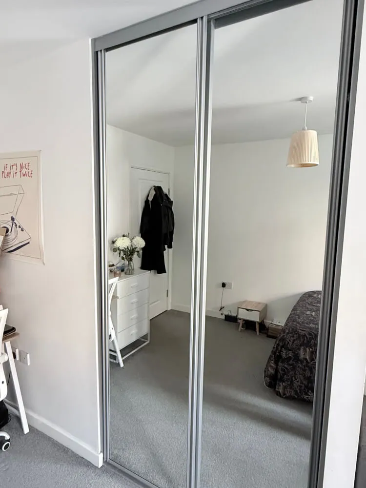 Bright Greenwich Double Room with Private Bathroom