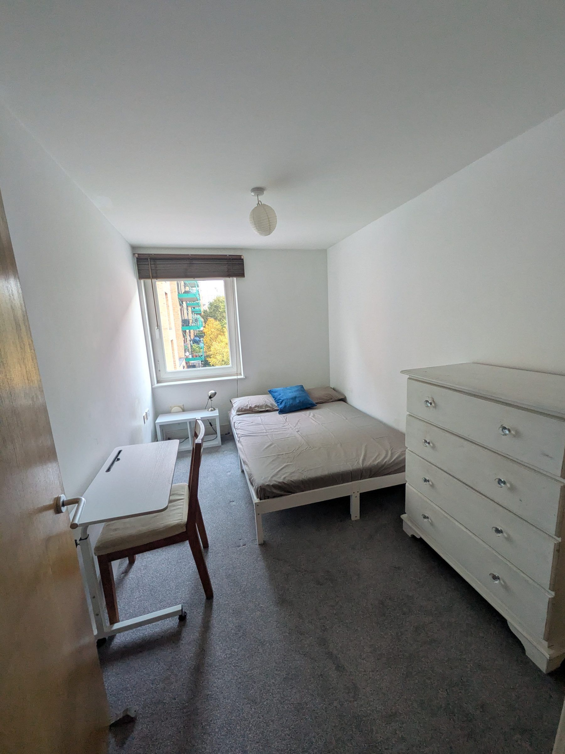 Furnished Double Bedroom in Bow East London