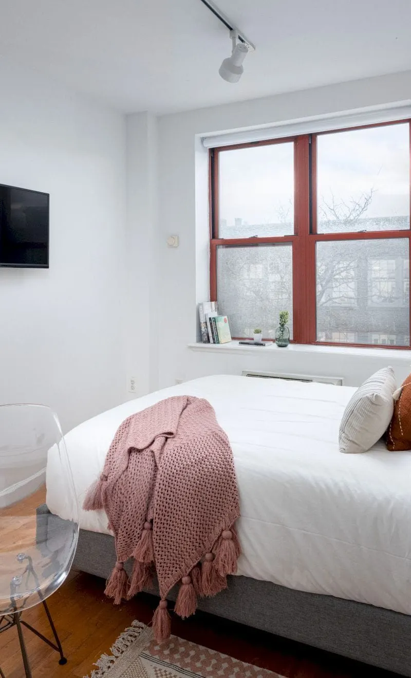Furnished private room in East Village apartment