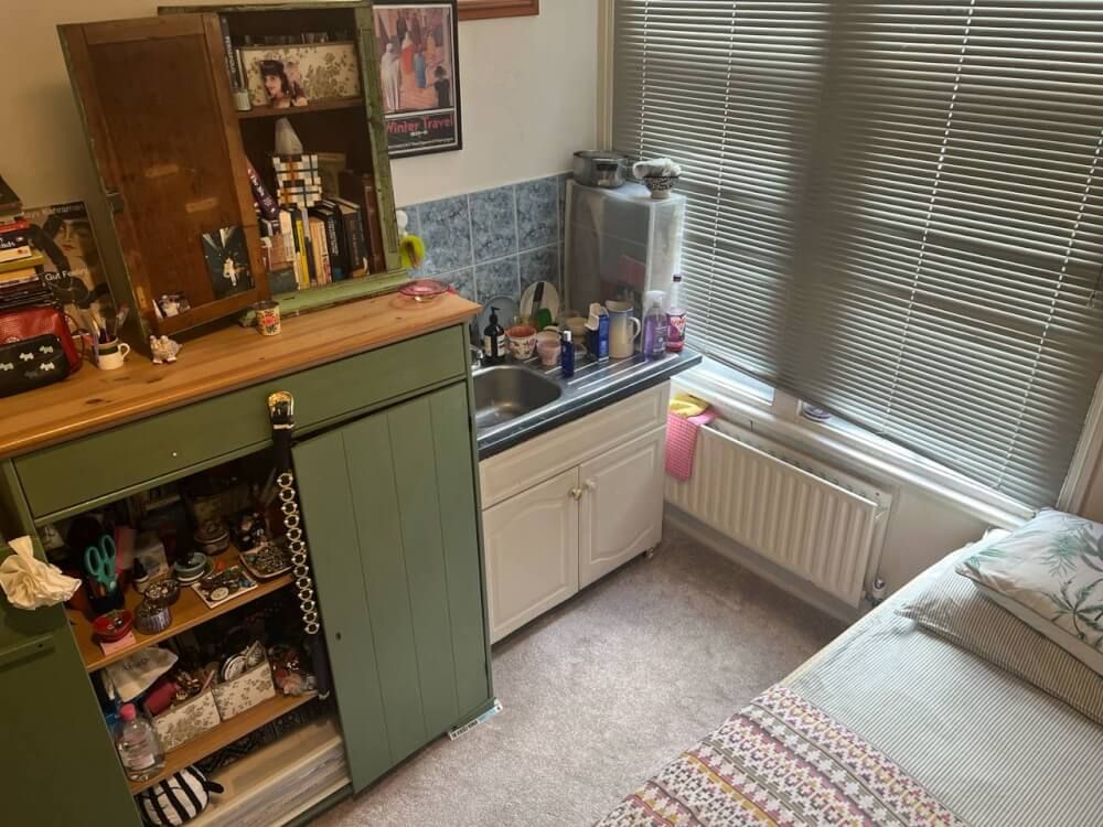 Cozy one-bed, West Hampstead - Bedroom 1
