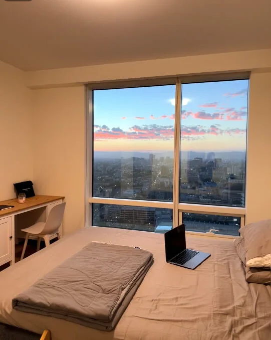 Spacious 1B1B Apartment in Brentwood, West LA | Furniture Negotiable