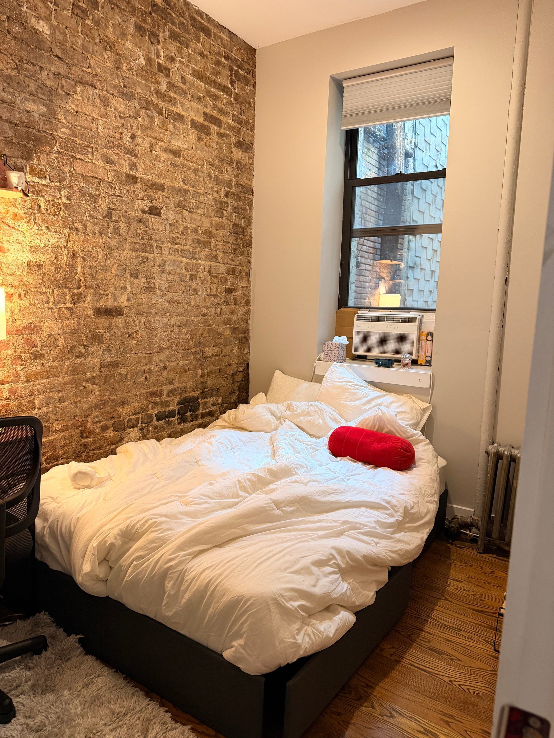 Cozy room in Williamsburg