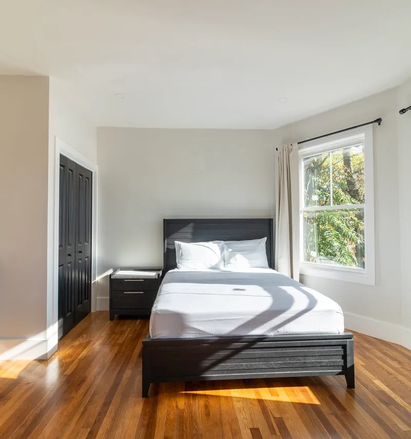 Private room in Roxbury