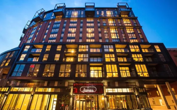 UW–Madison Studio | Fully Furnished | Sunset Views | Near Campus & Shopping