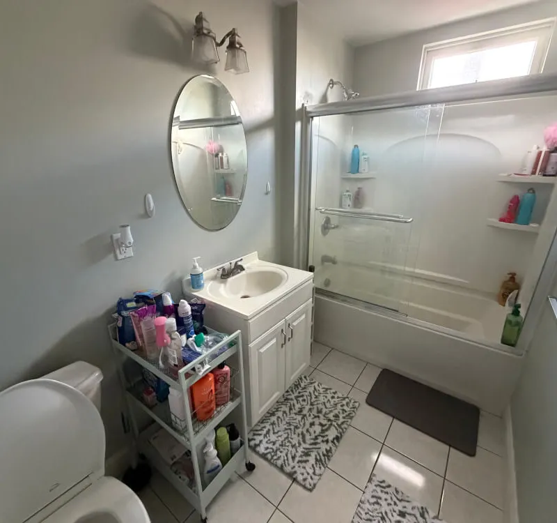 Cozy room in Somerville