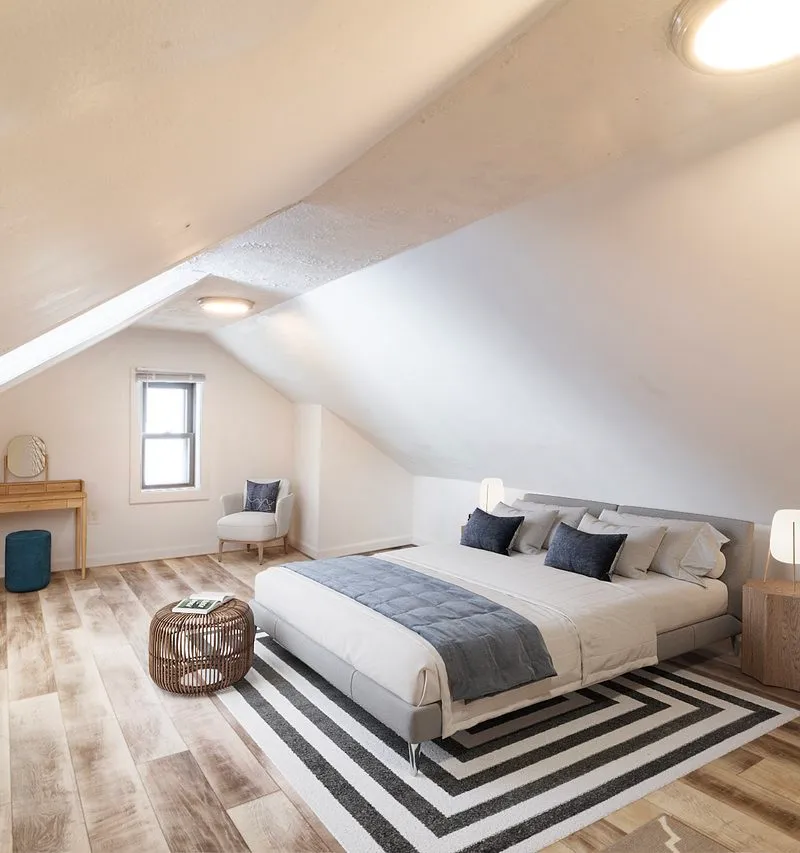 Private room in South Boston