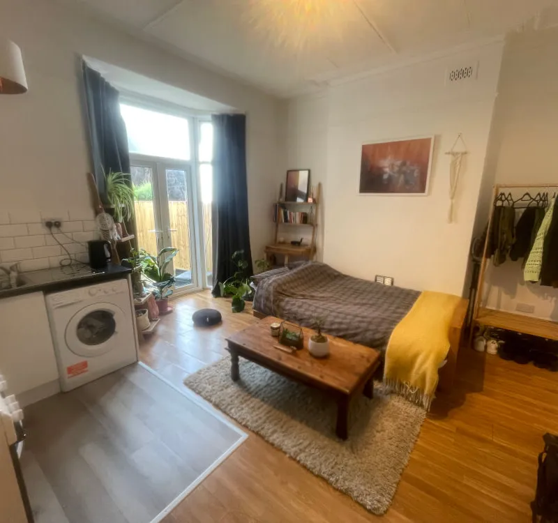 Zen Studio in Willesden Green (Zone 2)