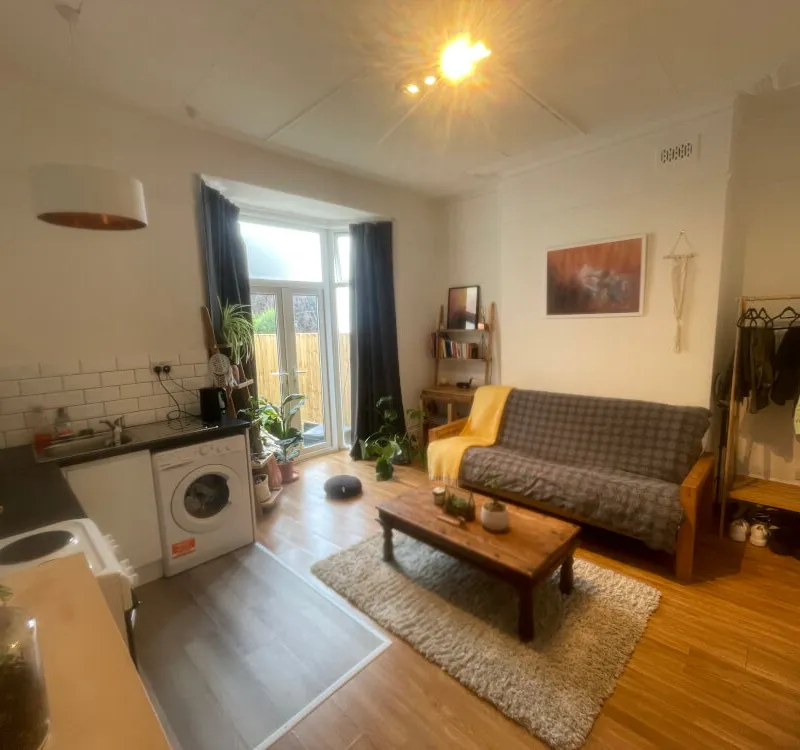 Zen Studio in Willesden Green (Zone 2)