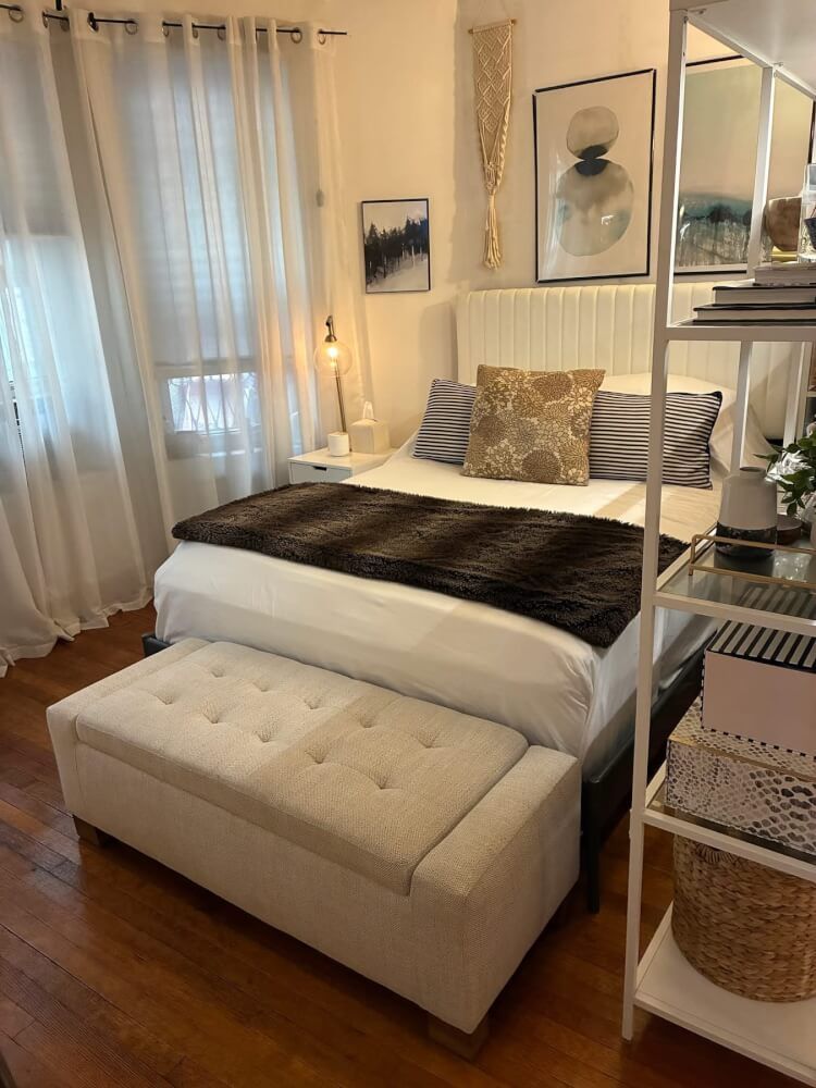 Large Studio Available - Upper West Side (Available October 10th)