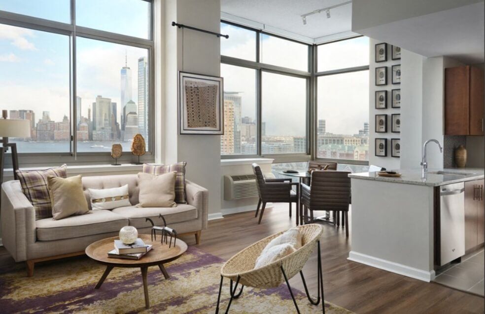 Luxury Jersey City Newport BLVD 401/425 Master Bedroom | Walk-In Closet | Co-Sign New Lease