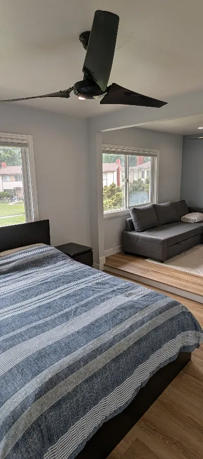 Huge Bedroom w/ Private Living Room