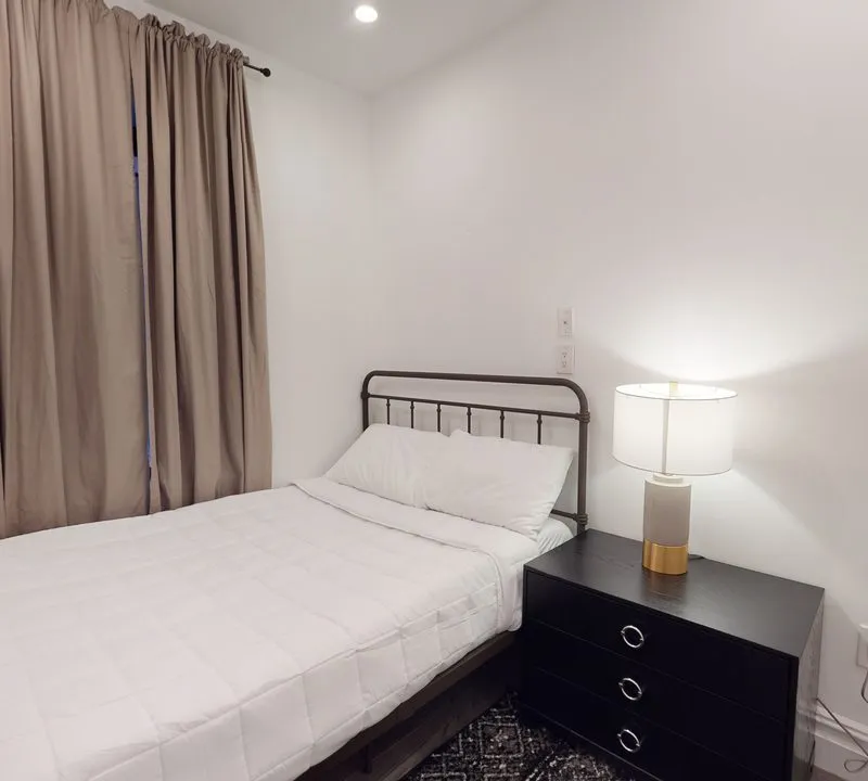 Private room in New York